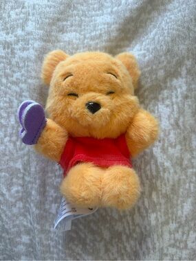 Winnie the Pooh Hunny Hugs Series